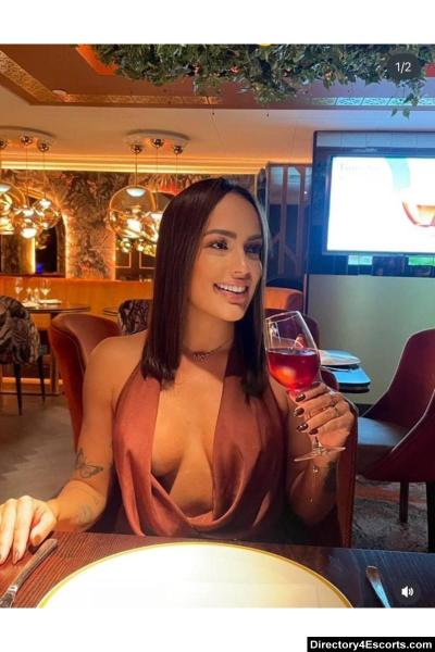 London Escort - Helma