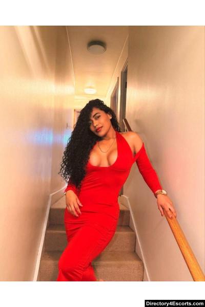 Ventella - London escort