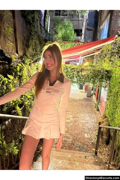 Vilossa - London escort