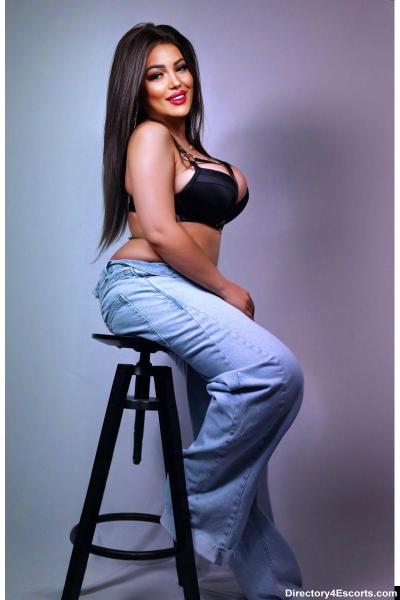 London Escort - Aris