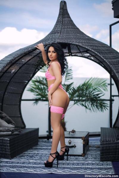 London Escort - Elna £300 - 6