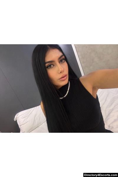 Saphira - London Escort