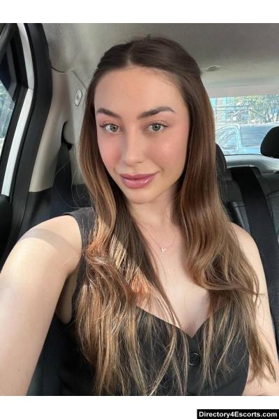 London Escort - Wundeba