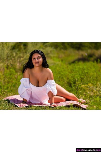 Alessandra- Busty Colombian Escort